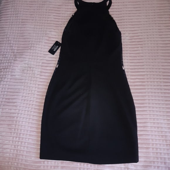 Floral Embroidered Sheath Dress - Picture 12 of 16